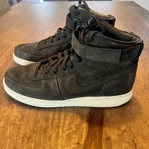 Men's Nike Dunks - High Tops - Black Suede